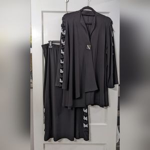 Black & White Jacket & Skirt Set XL